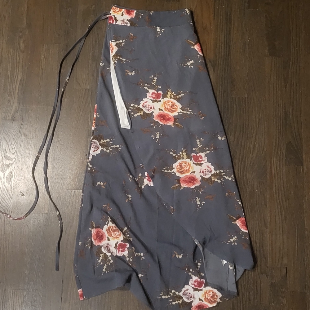 Floral Wrap Skirt - Gray with Pink and White Accents